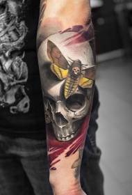 Rankos kaukolės kojų dažytas tatuiruotės raštas