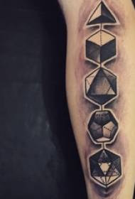 Brazo del niño en el punto negro espina línea simple geometría sólida imagen del tatuaje