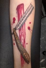 European at American dagger tattoo batang babae na may kulay na dagger tattoo larawan sa braso