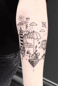 Dívka rameno na černé čáře skica kreativní sky city tattoo obrázek