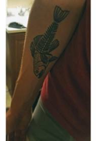 Arm tattoo material, male manu, ata o manu peʻa