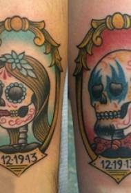 Koppel tatoeages koppelen armen op schedel tattoo afbeeldingen