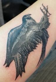 Fiúk karját a fekete pont tövis egyszerű vonal kis állat madár tetoválás kép