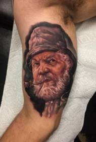 Lukisan watak tatu lelaki lengan pelajar potret watak tatu warna gambar