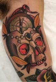 tatuaggio teschio, braccio del ragazzo, tatuaggio, quadro dipinto