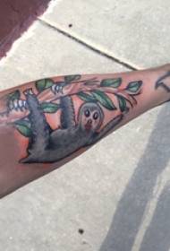 Tatuointi eläin poika käsivarsi haara ja eläin tatuointi kuva