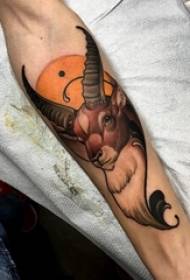 Drenge armmalet akvarel skitse kreative dyr får tatovering billede