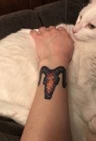 Boy's arm painted watercolor sketch literary domineering sheep head tattoo picture