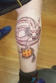 Tatuiruotės drakono vyro kotas ant paprasto tatuiruotės drakono paveikslo „Line“