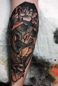 теля кольоровий череп з квітковим малюнком татуювання