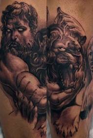 Kojos rudas keistas vyras, kovojantis su liūto tatuiruotės nuotrauka