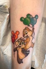 filles veau peint sur des lignes simples dégradé ballons de dessin animé et des images de tatouage écureuil petit animal