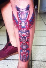 Patrón de tatuaje de estatua tribal grande de color de pierna