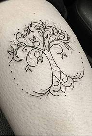 vitello piccolo albero fresco linea semplice Modello del tatuaggio