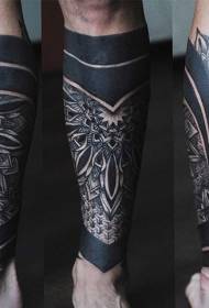 Tatuerad bild för svart dekorativ blomma för ben