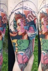 Tatuaggio ritratto di donna colorata in stile schizzo gamba
