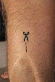 forbici taglio di capelli tatuaggio gambo maschio su foto tatuaggio forbici nere