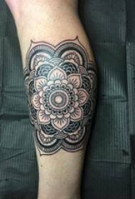 Mandala eredu tatuaje gizonezko zurtoin beltza mandala tatuaje irudian 99221 - marrazki bizidunetako cute tatuaje eredua gizonezko tanga marrazki bizidunetako pertsonaia tatuaje irudi on