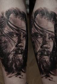 Jalka ruskea realistinen tyyli mies muotokuva tatuointi