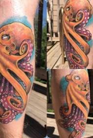 Jongen Been gemoolt Fäegkeeten eenzel Kraken Inkjet Tattoo Biller