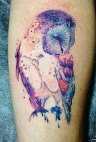 motif de tatouage hibou couleur éclaboussure d'encre de veau