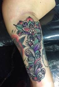 ragazza vitello dipinto ad acquerello schizzo creativo letterario pizzo elemento modello tatuaggio immagine
