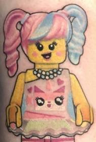 ragazzi sul polpaccio dipinti linee geometriche sfumate cartoni animati Lego figure tatuaggio immagini