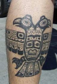 Immagine tribale del tatuaggio del ritratto divertente della parete delle gambe nere