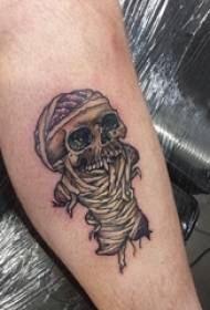 Tattoo Mummy poza barbat mut pe negru imagine tatuaj mumie