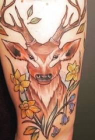 Európska teľa tetovanie dievča teľa na kvetinu a jeleň tetovanie obrázok
