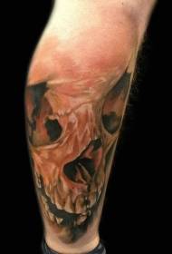 色付きの足を持つ人間の頭蓋骨のタトゥーパターン