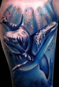 Modello di tatuaggio delfino grande realistico di colore delle gambe