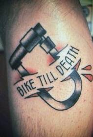 Been kleur fietsslot en brief tattoo foto