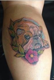 modello del tatuaggio del fiore del cane sveglio della scuola dell'Europa del vitello