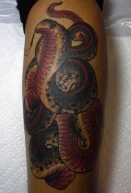 Рамена боја реална шема на тетоважа змија