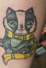 Baile zvířecí tetování dívka tele na barevném obrázku malé zvířecí tetování