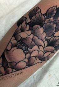 lítið evrópskt og amerískt lítið ferskt Peony blóm geometrískt húðflúrmynstur