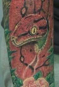 Serpente rosso serpente con motivo tatuaggio rosa