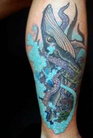 Benfarve blæksprutte og haj tatoveringsmønster