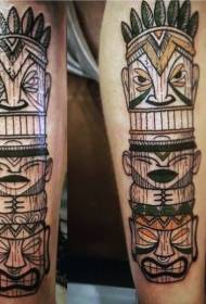 Modello del tatuaggio della statua del fumetto tribale colorato vitello