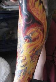 Immagine tatuaggio fenice color gamba