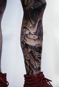 Model clasic de tatuaj prajna cu vițel