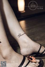 Fresh little letter tattoo girl calf tattoo beauty tattoo