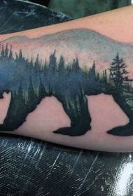 팔 곰 모양 다채로운 풍경 문신 패턴