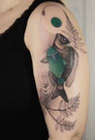 9 gyönyörűen tetoválás a nagy karon