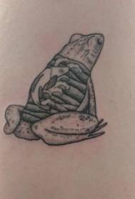 „Baile“ gyvūnų tatuiruotės mergaitės didelių rankų žuvų ir varlių tatuiruotės paveikslėlis