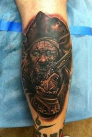 Піратські татуювання візерунок з темряви теля тримає пістолет