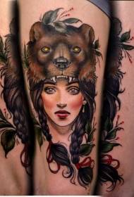 Newlọ akwụkwọ ọhụrụ agba agba nwanyị nwere ihe omimi kpuchie okpu kpuchie tattoo