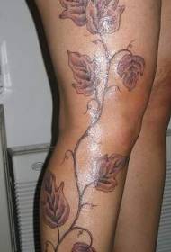 Нога кафеава голема лисја тетоважа шема