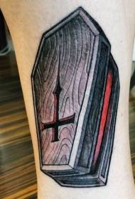 Bara di legno della vecchia scuola e motivo del tatuaggio a croce